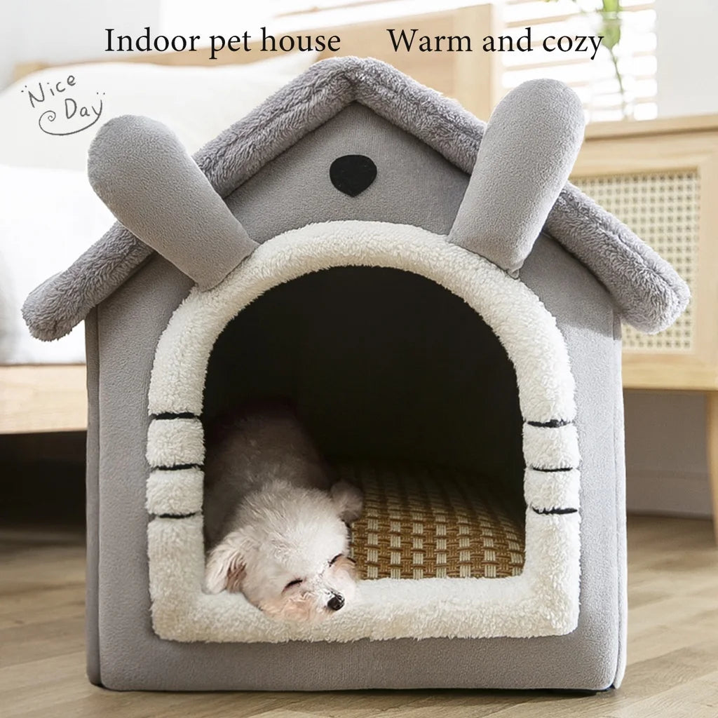 Folding houses for small and medium sized dogs and cats